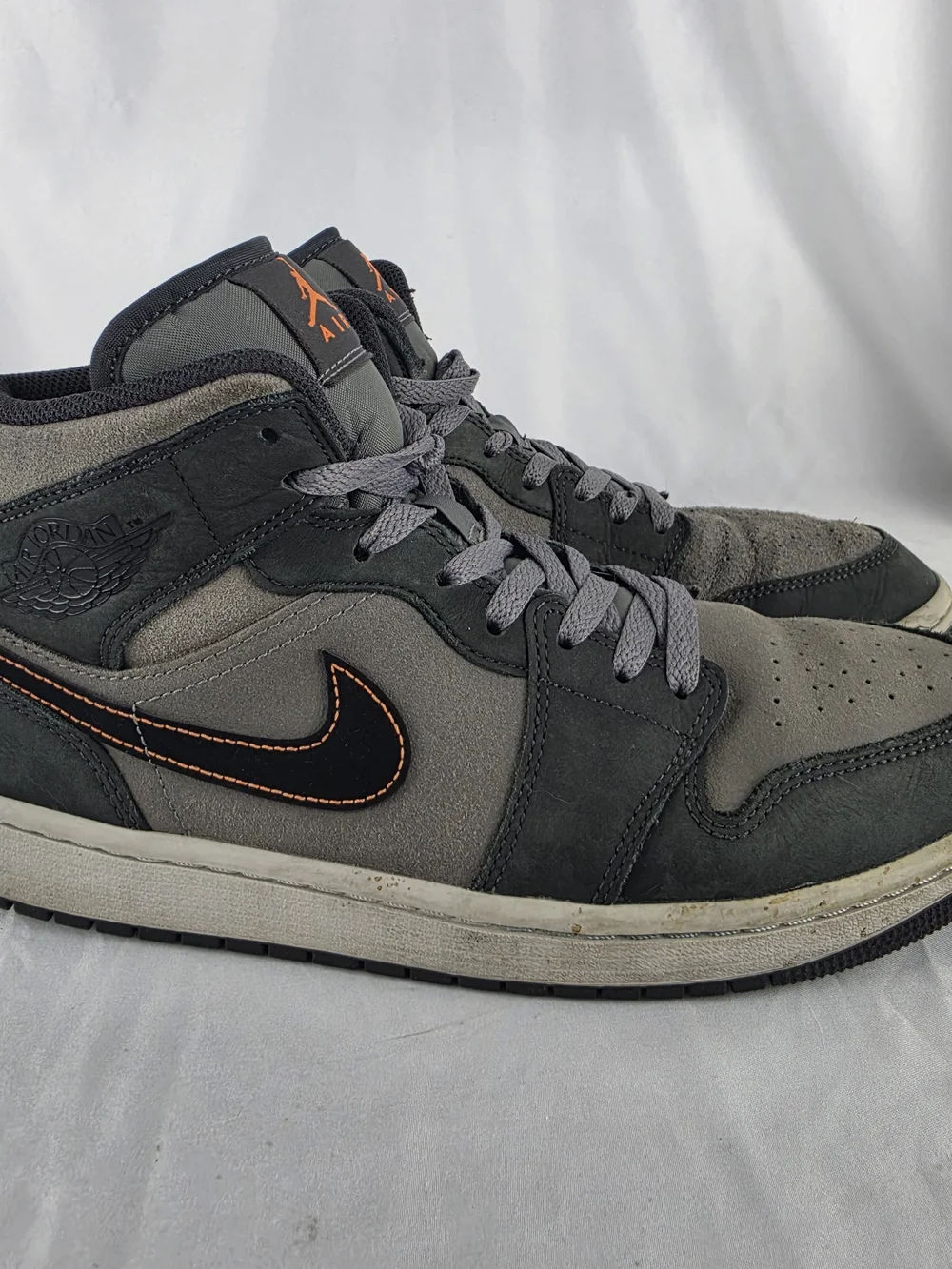 Nike Air Jordan 1 SE Mid Night Stadium Black FQ8338-017 Men’s Size 10